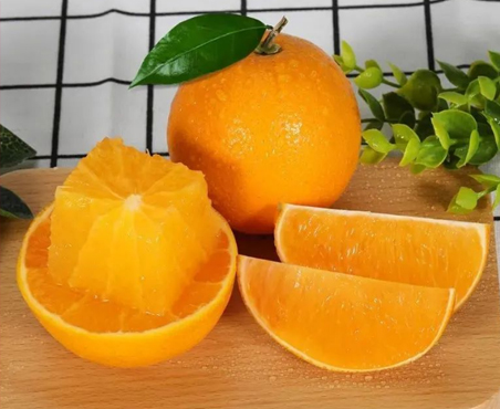 自帶甜蜜光環(huán)的“中國(guó)橙王”——紅江橙